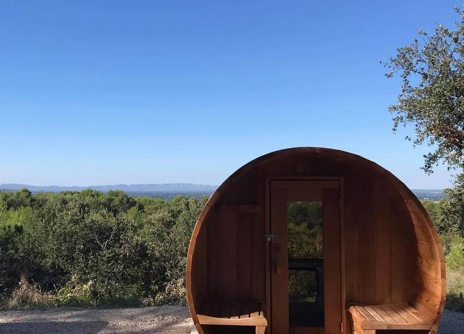 Gite Le Provence Spacieux 100M2 - Piscine Jacuzzi Prive Parking Jardin 33 Hectares Saumane-de-Vaucluse