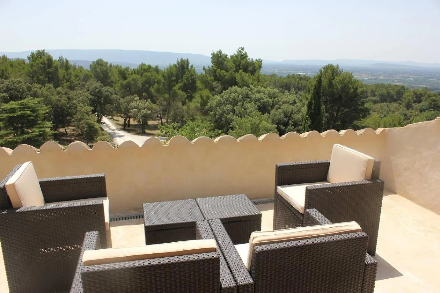 Gite Le Provence Spacieux 100M2 - Piscine Jacuzzi Prive Parking Jardin 33 Hectares Saumane-de-Vaucluse 0*,